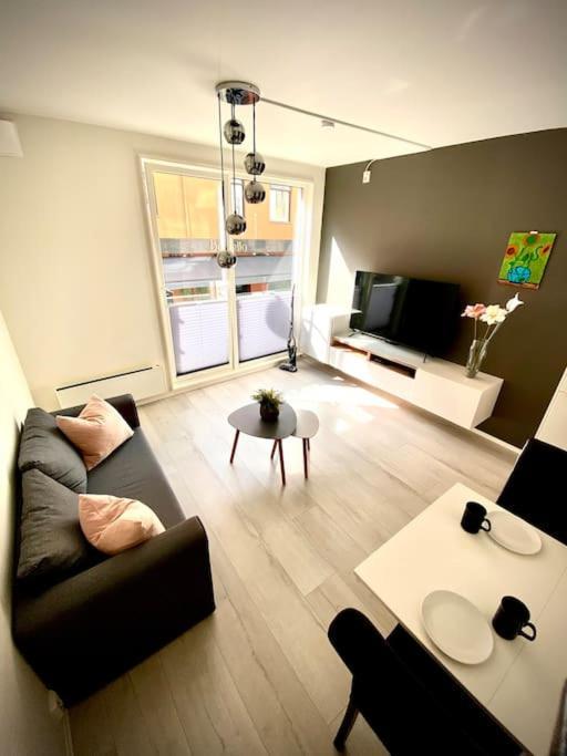 Koselig Og Sentralt Midt I Fargegaten Stavanger Exterior photo